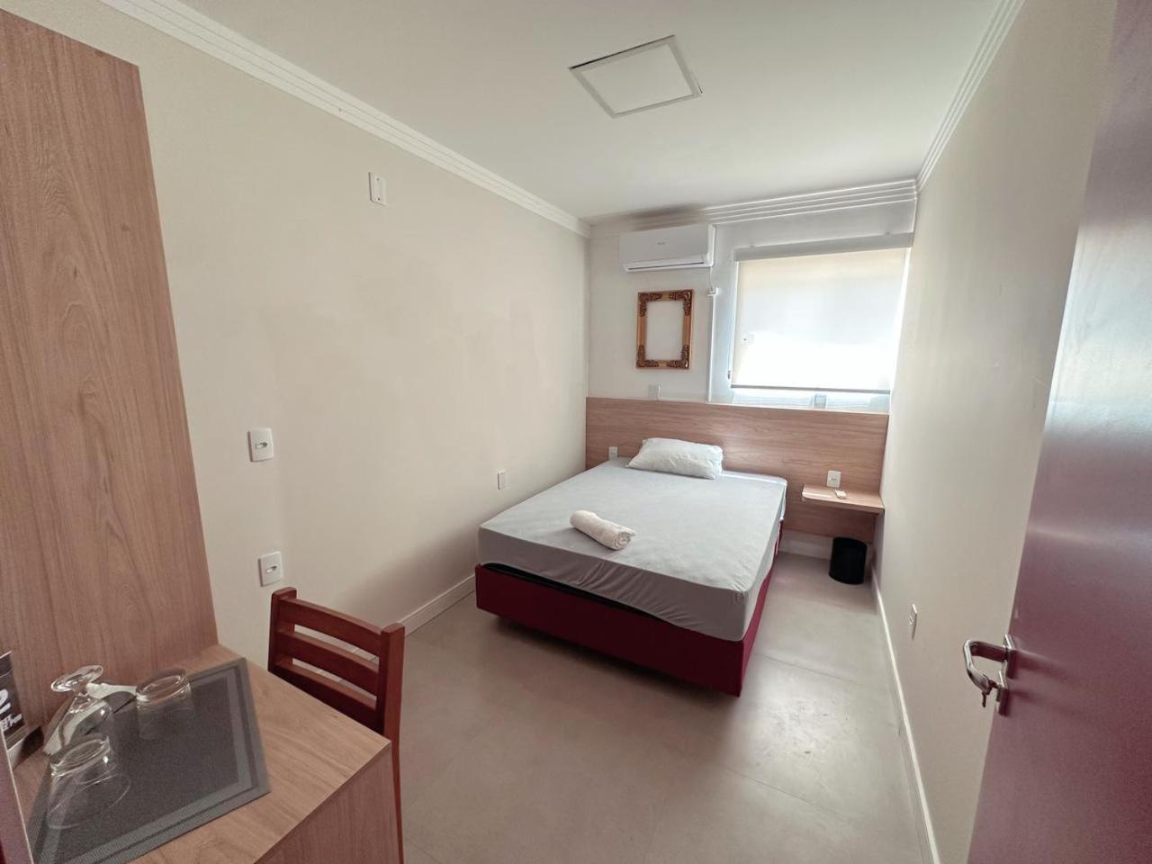 Casa / Pousada Penelope Bed & Breakfast Balneario Camboriu Ngoại thất bức ảnh